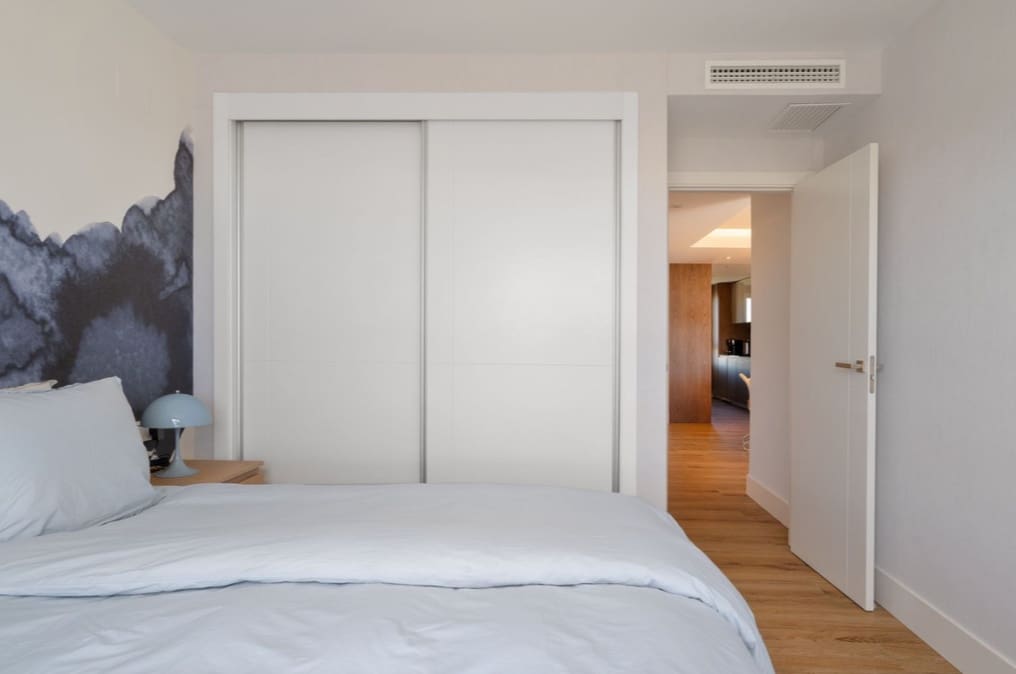 3 chambre Penthouse à vendre à Sotogrande avec piscine garage - 990 000 € (Ref: 9801276)