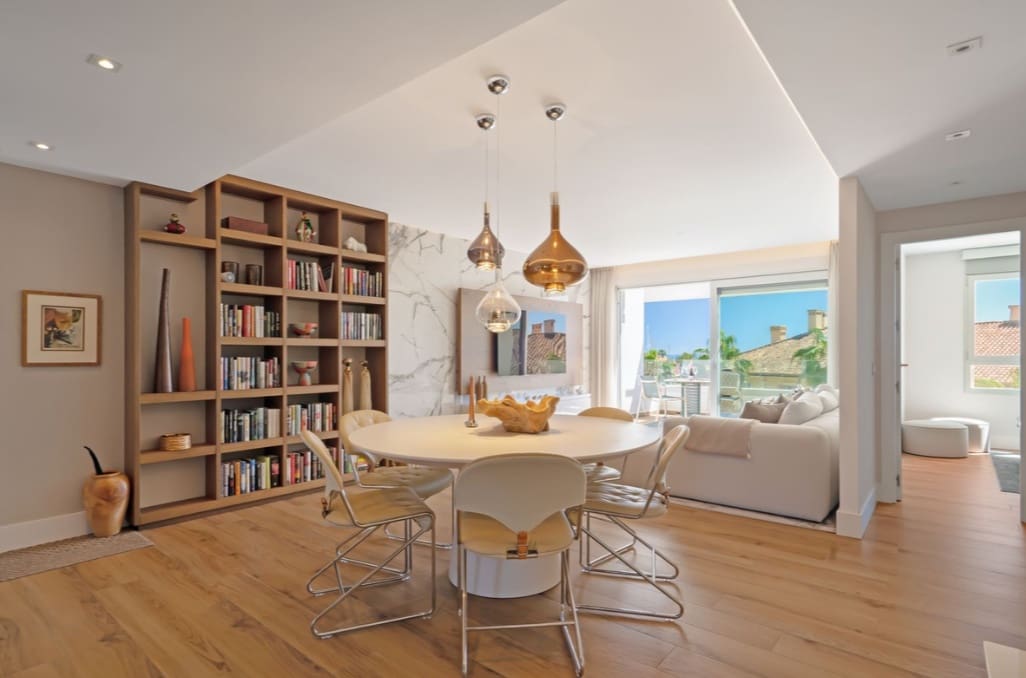 3 chambre Penthouse à vendre à Sotogrande avec piscine garage - 990 000 € (Ref: 9801276)