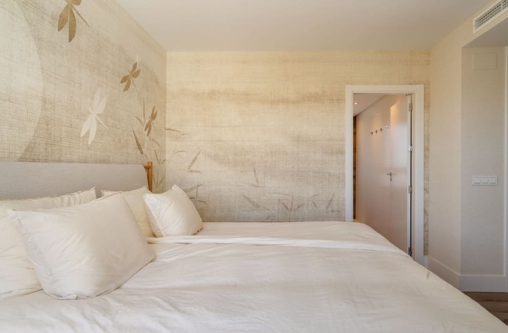 3 chambre Penthouse à vendre à Sotogrande avec piscine garage - 990 000 € (Ref: 9801276)