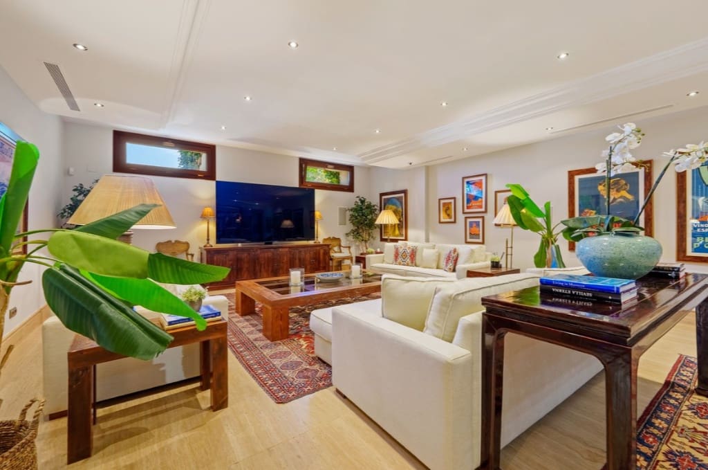 6 soveværelse Villa til salg i Marbella med swimmingpool garage - € 8.950.000 (Ref: 9813247)