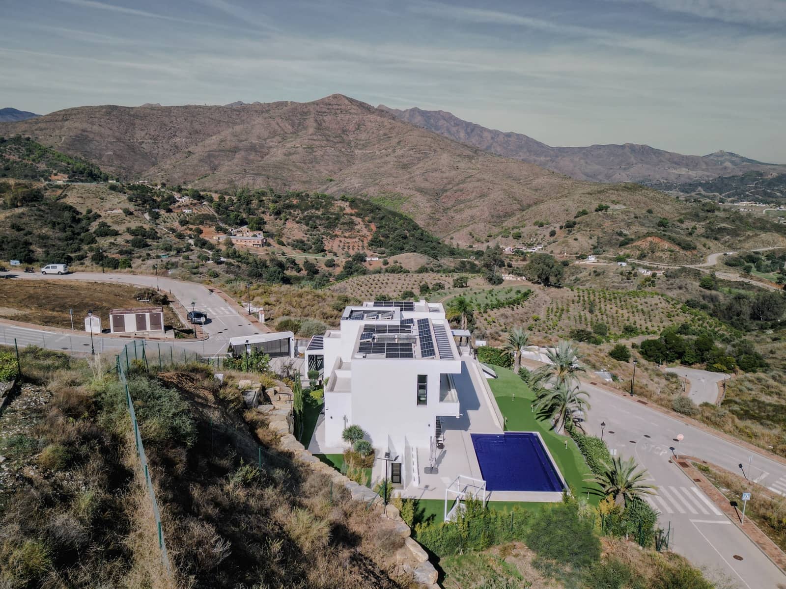 5 chambre Villa/Maison à vendre à La Cala de Mijas avec piscine garage - 3 990 000 € (Ref: 9814285)