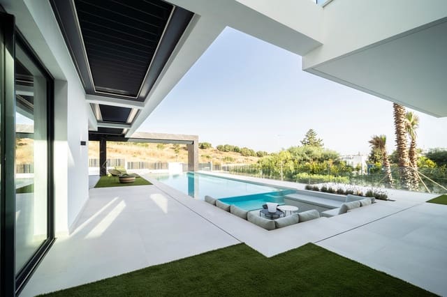 Chalet de 6 habitaciones en Marbella en venta con piscina garaje - 6.800.000 € (Ref: 9814286)