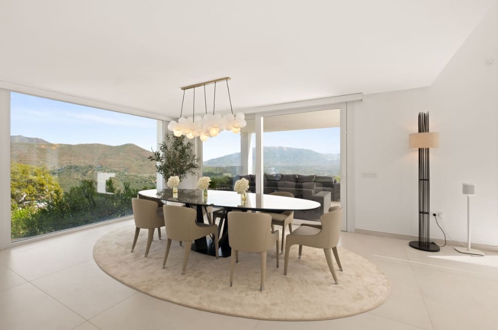 4 quarto Moradia para venda em Marbella com piscina garagem - 3 650 000 € (Ref: 9824681)