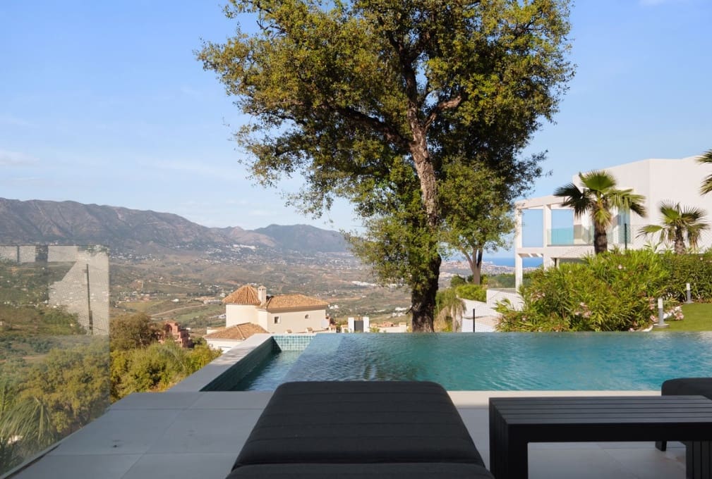 4 quarto Moradia para venda em Marbella com piscina garagem - 3 650 000 € (Ref: 9824681)