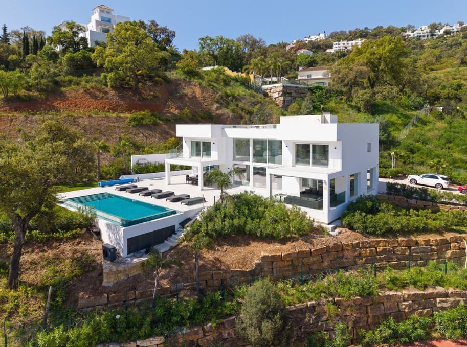 4 quarto Moradia para venda em Marbella com piscina garagem - 3 650 000 € (Ref: 9824681)