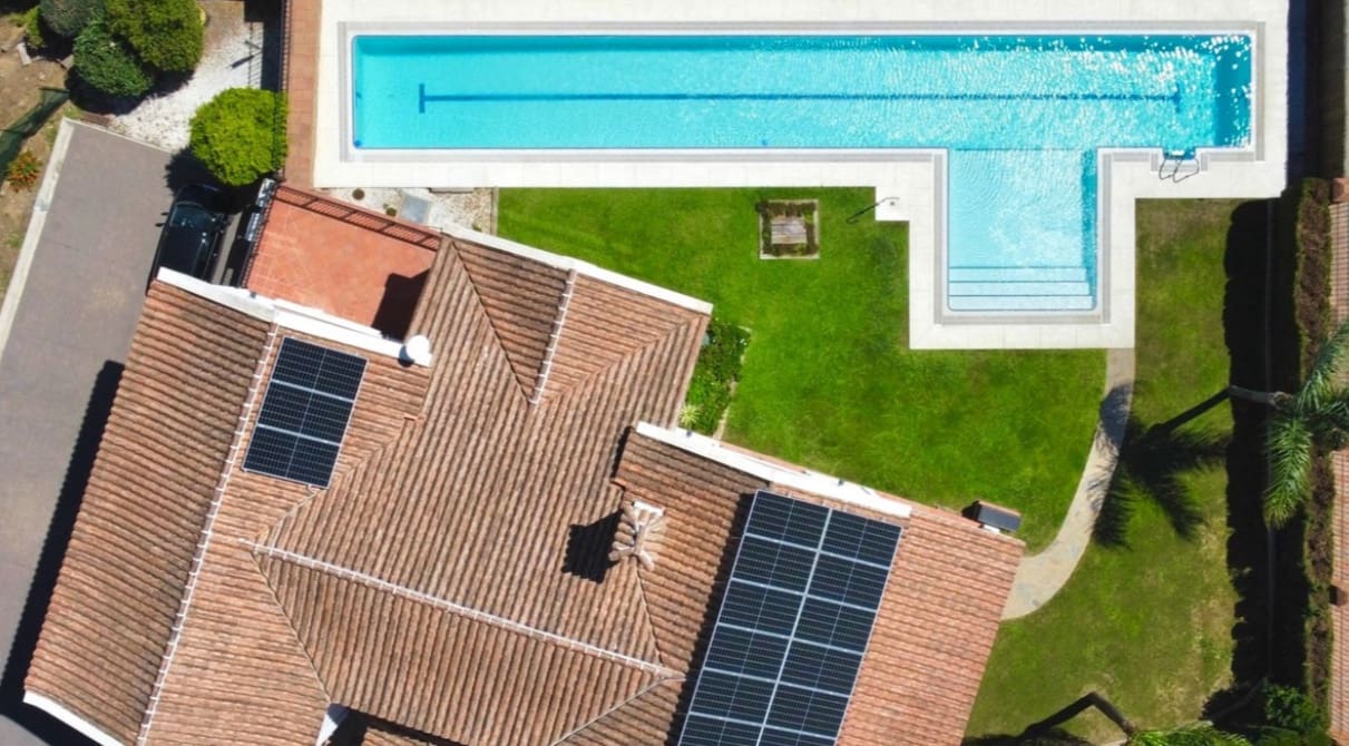 5 bedroom Villa for sale in Mijas Costa with pool garage - € 1,890,000 (Ref: 9824685)