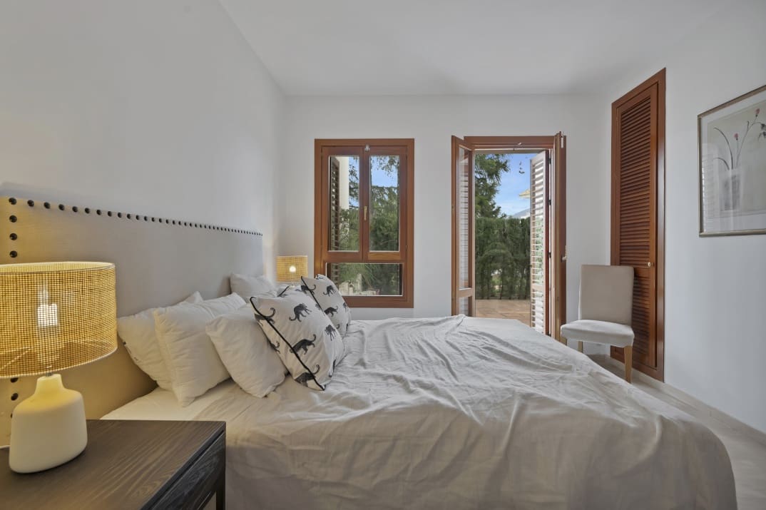 2 slaapkamer Appartement te koop in Marbella met zwembad garage - € 890.000 (Ref: 9824690)