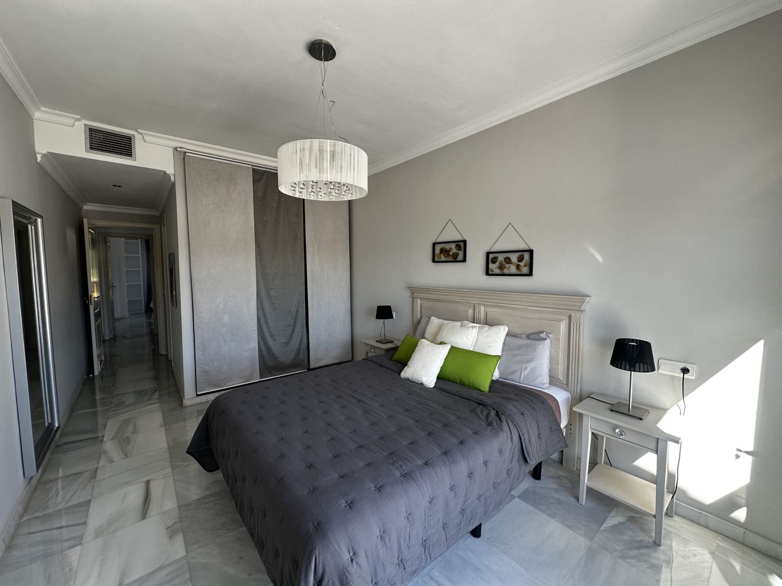 2 chambre Appartement à vendre à Marbella avec piscine garage - 460 000 € (Ref: 9824693)