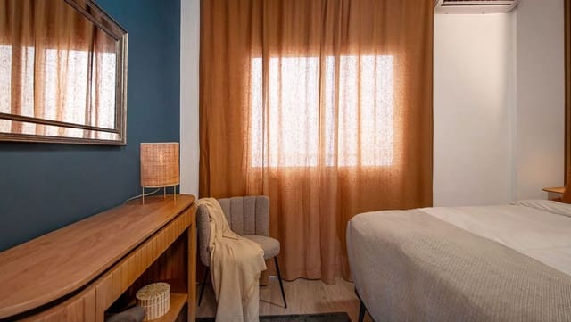 2 soverom Leilighet til salgs i Centro Historico, Málaga by - € 529 000 (Ref: 9830877)
