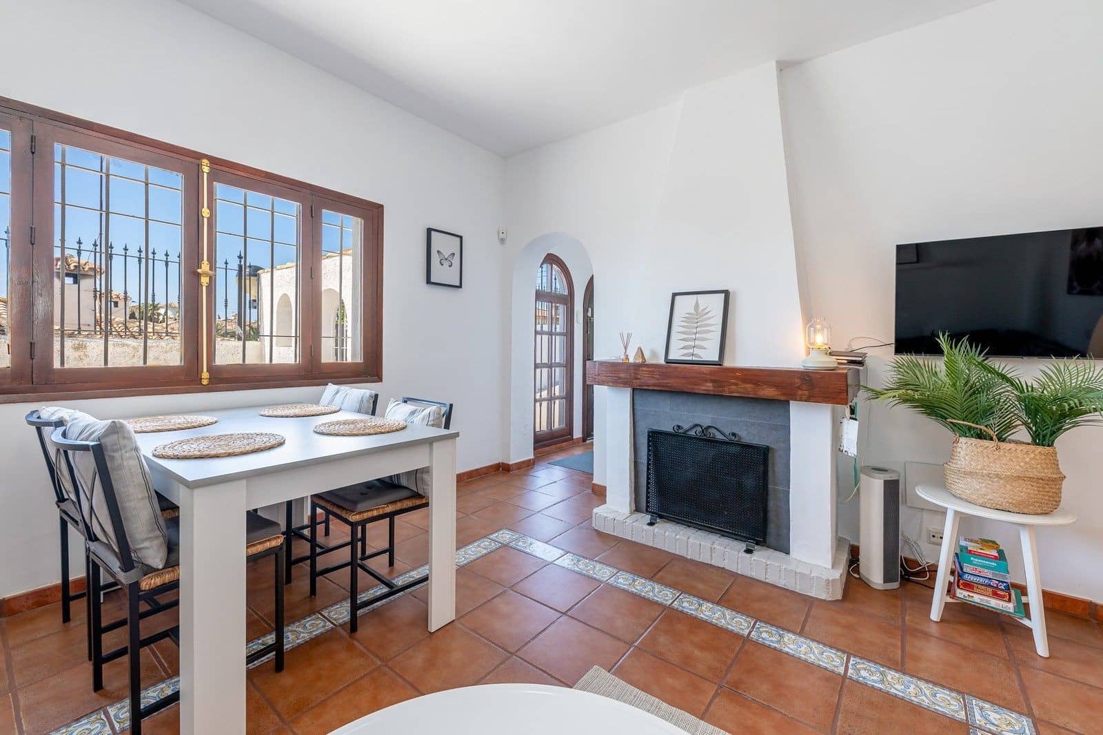 3 sypialnia Willa na sprzedaż w Benalmadena z basenem garażem - 799 999 € (Ref: 9830879)