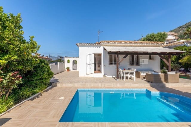3 slaapkamer Villa te koop in Benalmádena met zwembad garage - € 799.999 (Ref: 9830879)