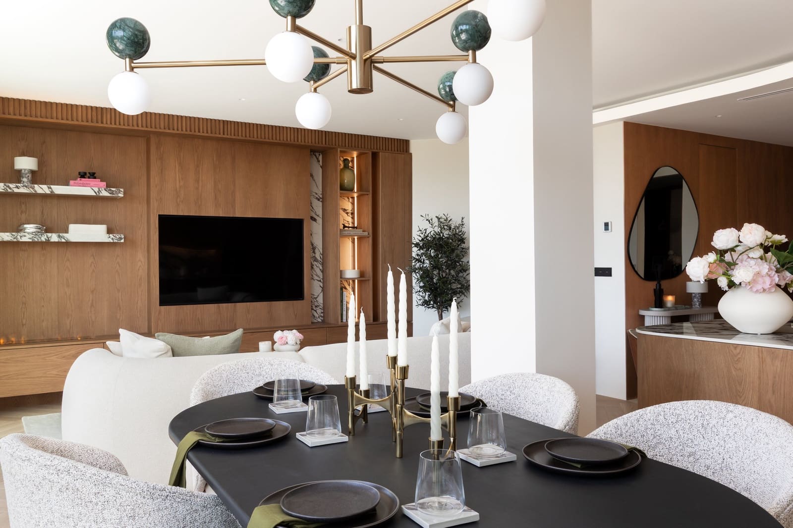 4 slaapkamer Huis te koop in Benahavis met zwembad garage - € 1.850.000 (Ref: 9836034)