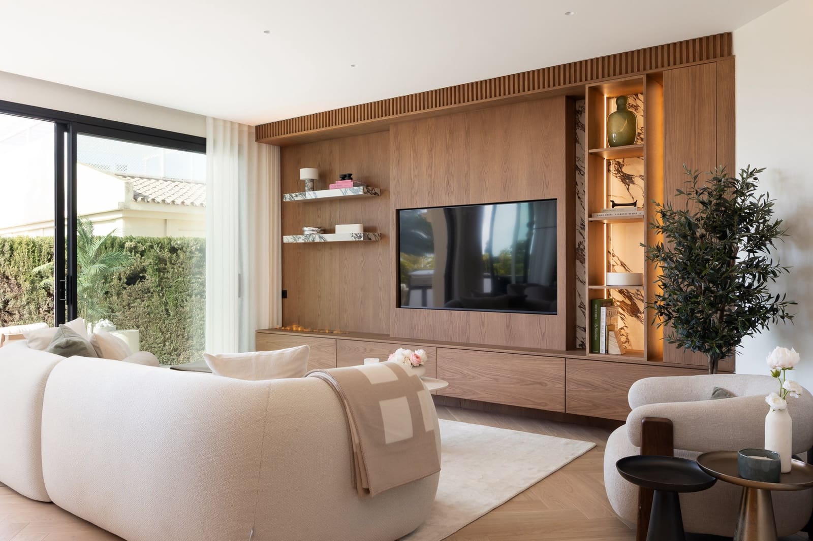 4 slaapkamer Huis te koop in Benahavis met zwembad garage - € 1.850.000 (Ref: 9836034)