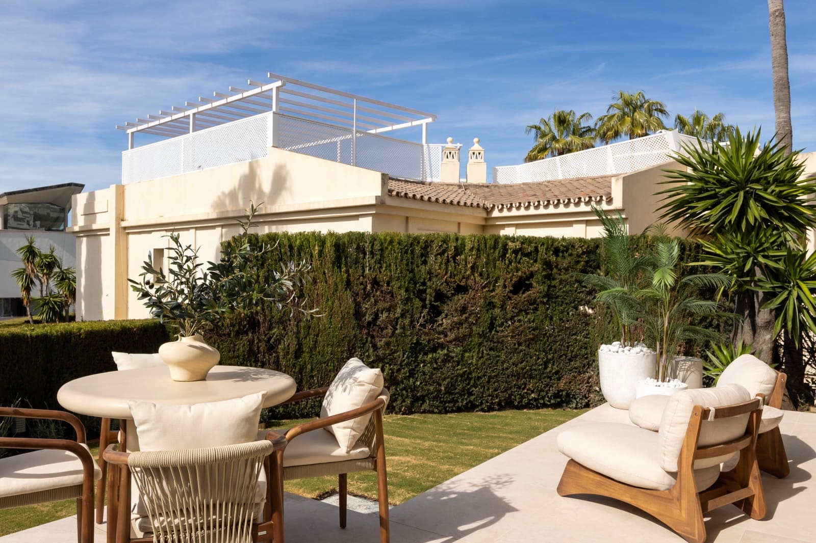4 slaapkamer Huis te koop in Benahavis met zwembad garage - € 1.850.000 (Ref: 9836034)