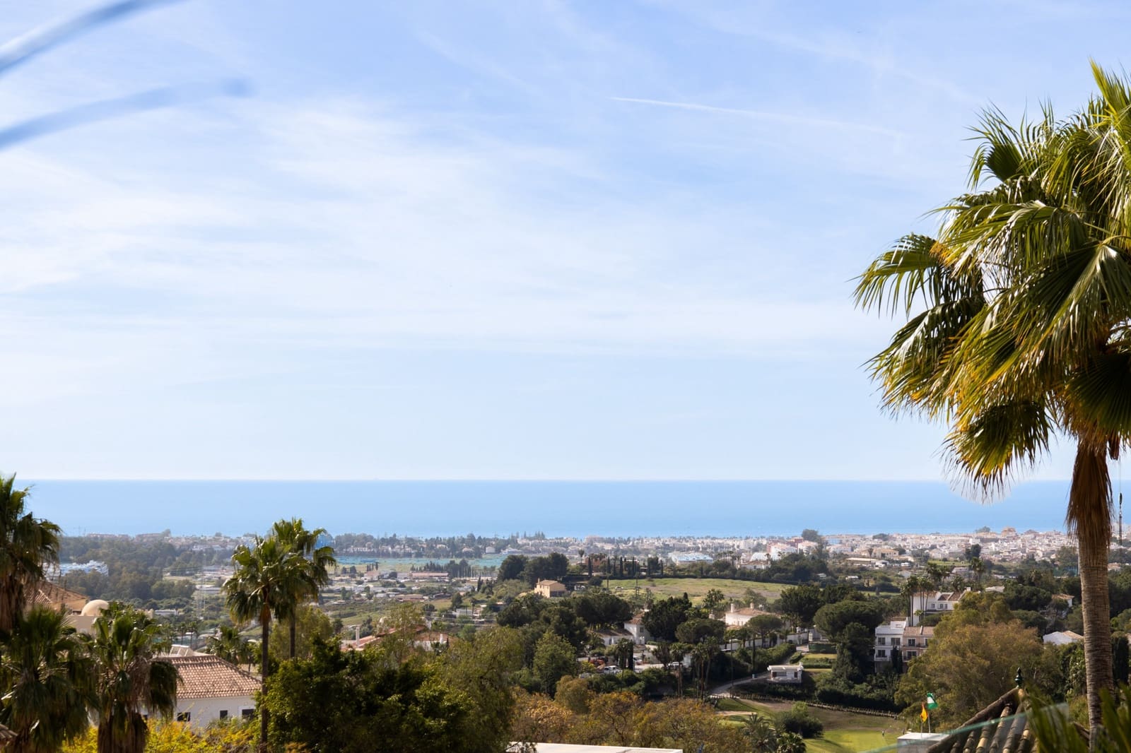 4 slaapkamer Huis te koop in Benahavis met zwembad garage - € 1.850.000 (Ref: 9836034)
