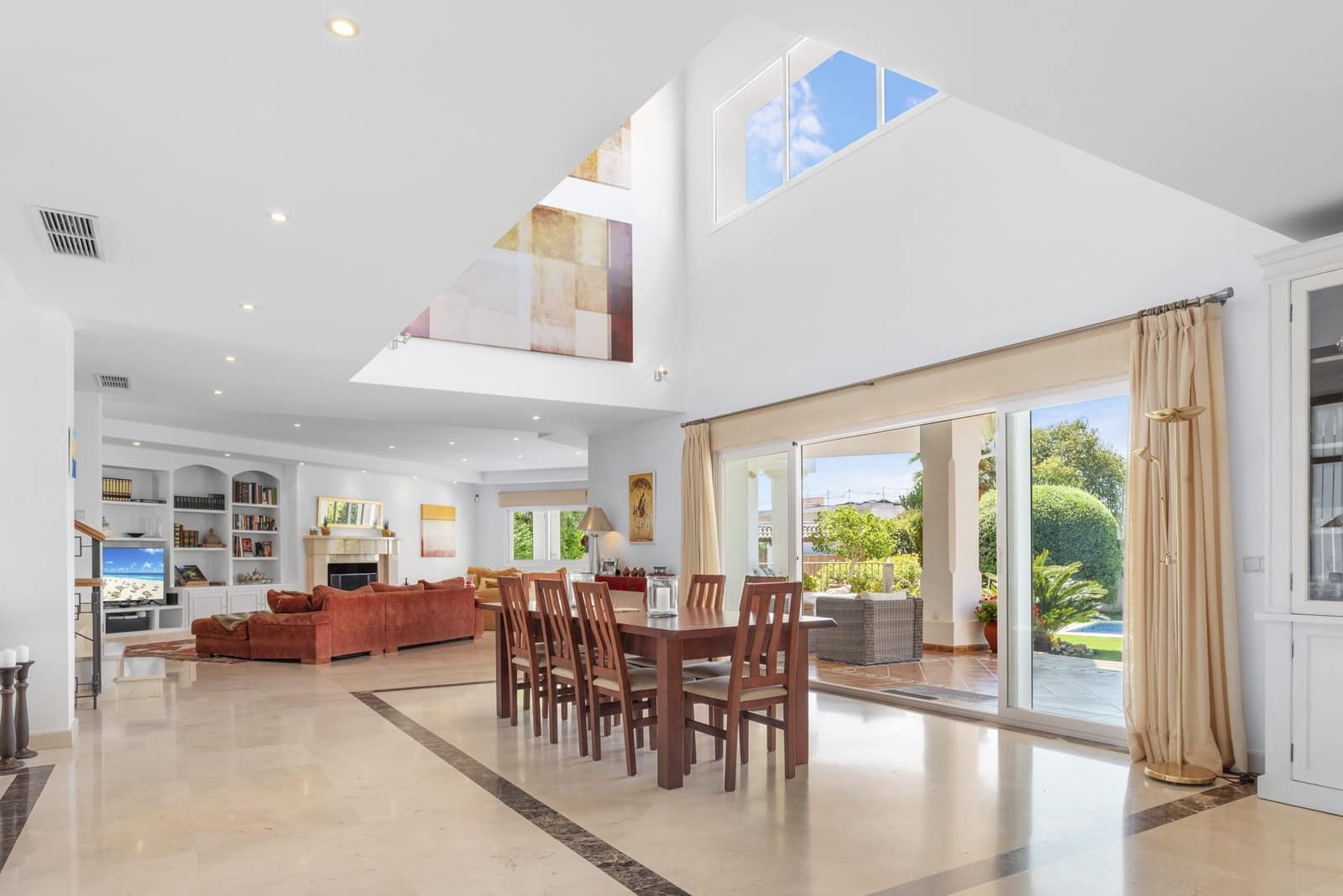 6 camera da letto Villa in vendita in Benahavis con piscina garage - 2.690.000 € (Rif: 9836035)
