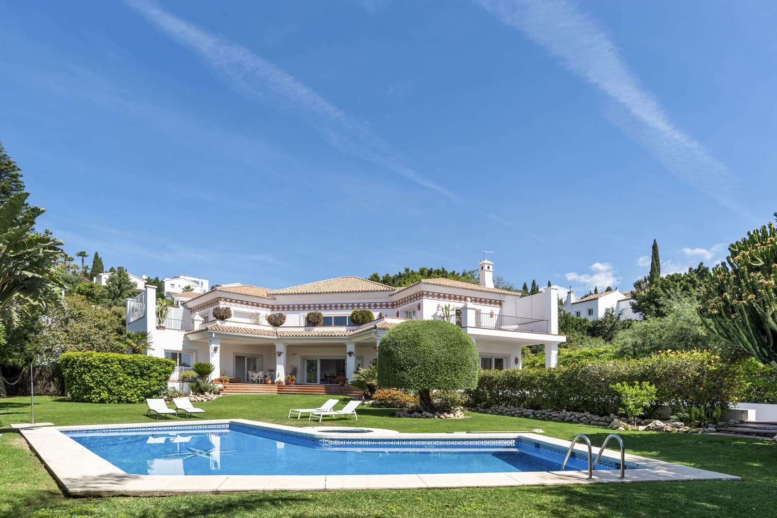 6 camera da letto Villa in vendita in Benahavis con piscina garage - 2.690.000 € (Rif: 9836035)