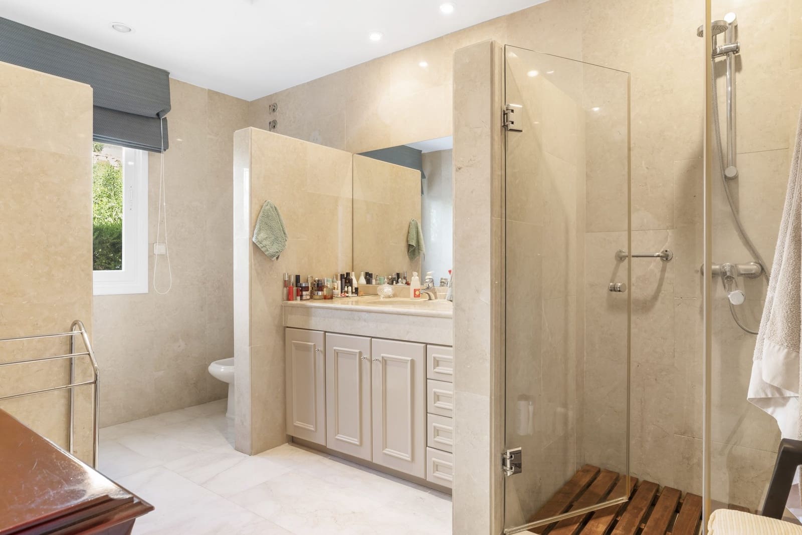 6 camera da letto Villa in vendita in Benahavis con piscina garage - 2.690.000 € (Rif: 9836035)