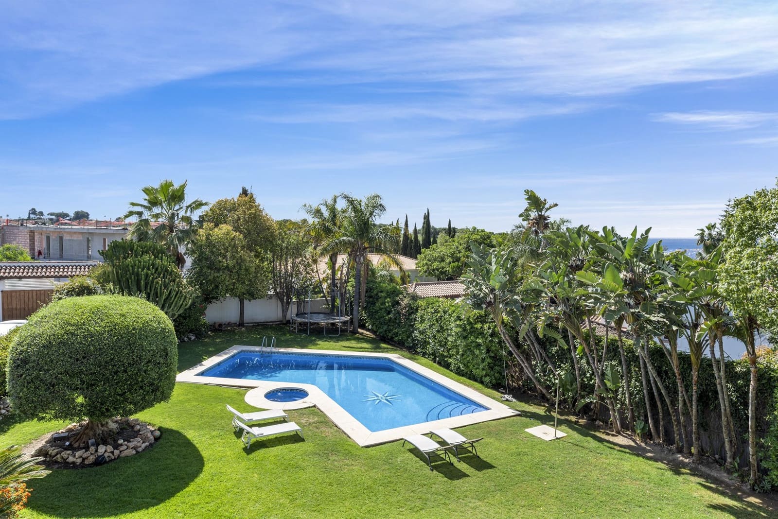 6 camera da letto Villa in vendita in Benahavis con piscina garage - 2.690.000 € (Rif: 9836035)