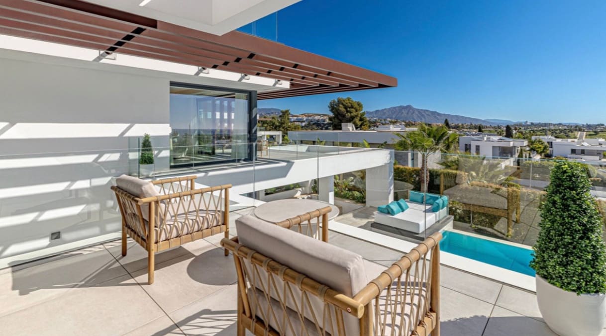 5 sovrum Villa till salu i Marbella med pool garage - 2 595 000 € (Ref: 9845116)