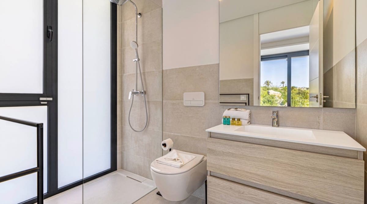 5 sovrum Villa till salu i Marbella med pool garage - 2 595 000 € (Ref: 9845116)