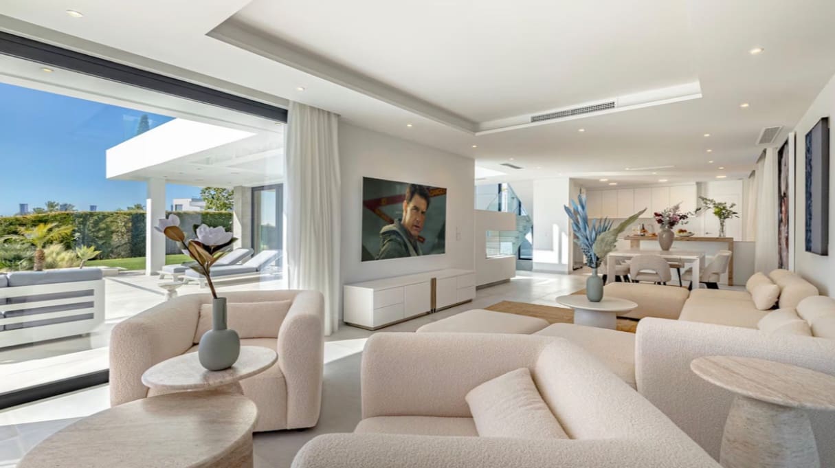 5 sovrum Villa till salu i Marbella med pool garage - 2 595 000 € (Ref: 9845116)