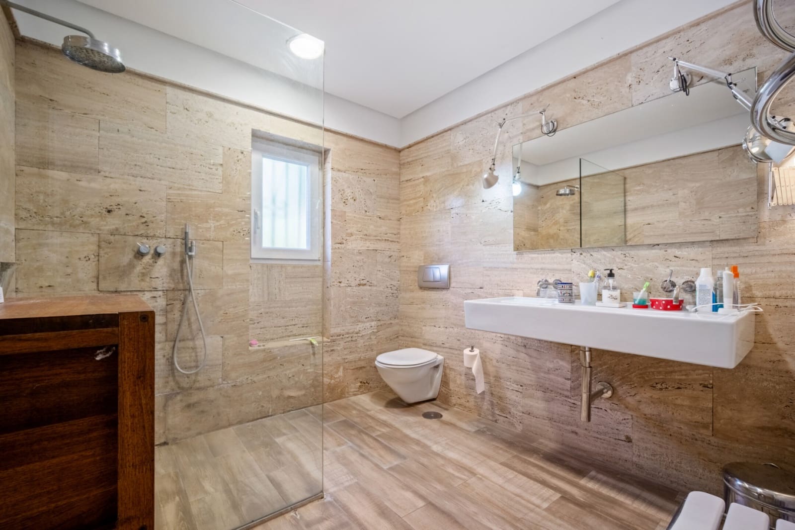 4 bedroom Villa for sale in Marbella with pool garage - € 2,695,000 (Ref: 9845118)