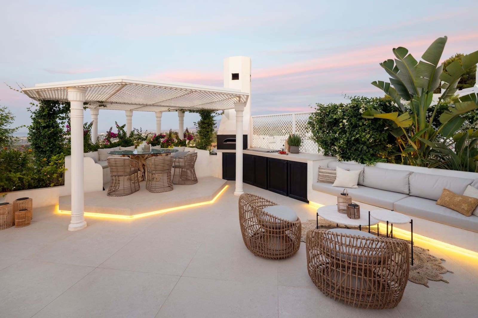 4 Zimmer Penthouse zu verkaufen in Marbella mit Pool - 2.995.000 € (Ref: 9845125)