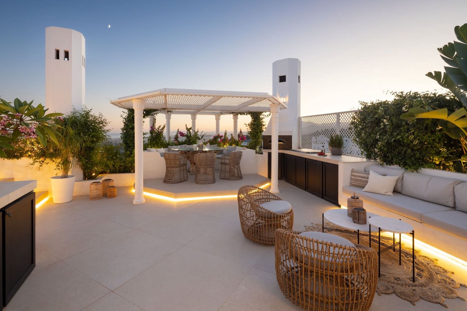 4 Zimmer Penthouse zu verkaufen in Marbella mit Pool - 2.995.000 € (Ref: 9845125)