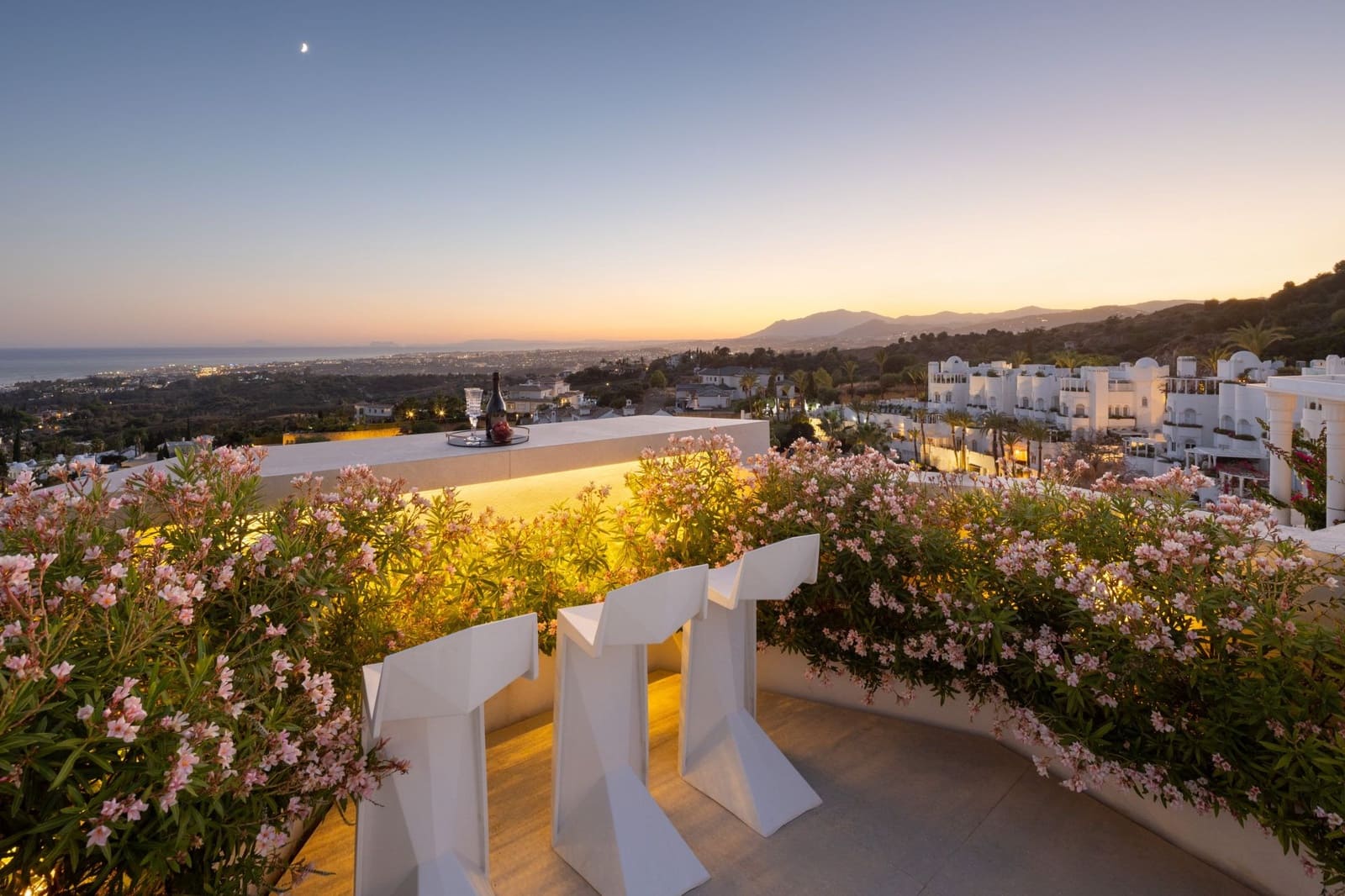 4 Zimmer Penthouse zu verkaufen in Marbella mit Pool - 2.995.000 € (Ref: 9845125)