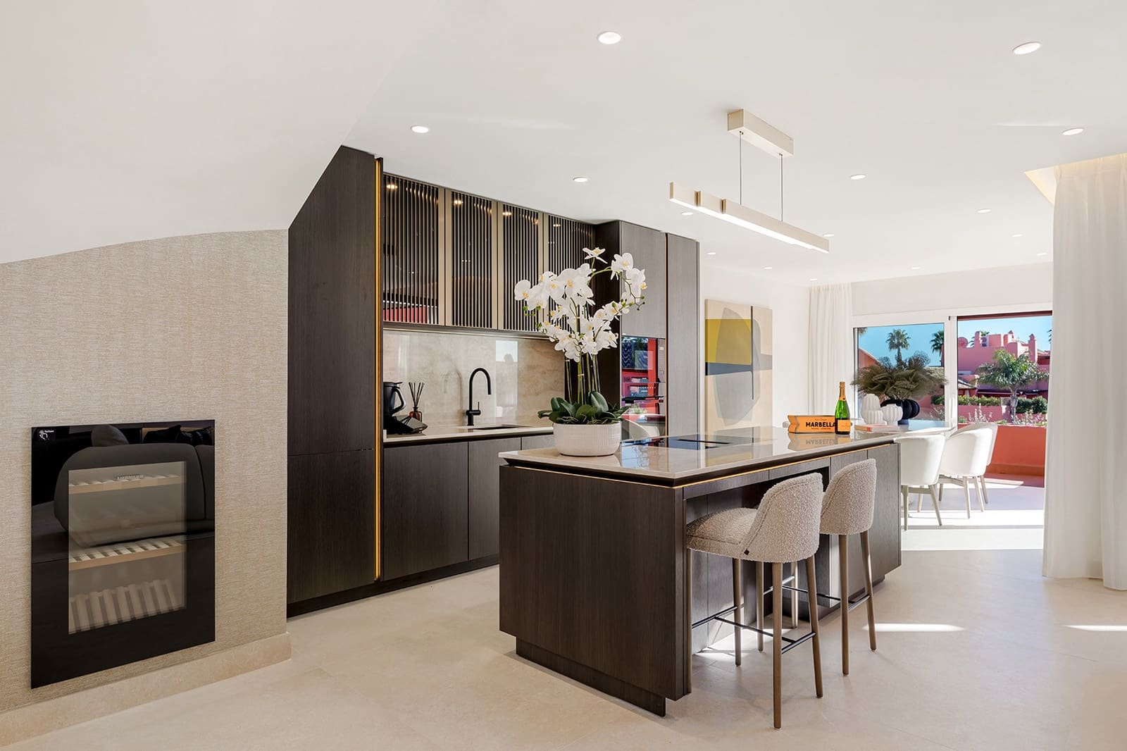 3 bedroom Penthouse for sale in Estepona with pool garage - € 2,995,000 (Ref: 9845129)