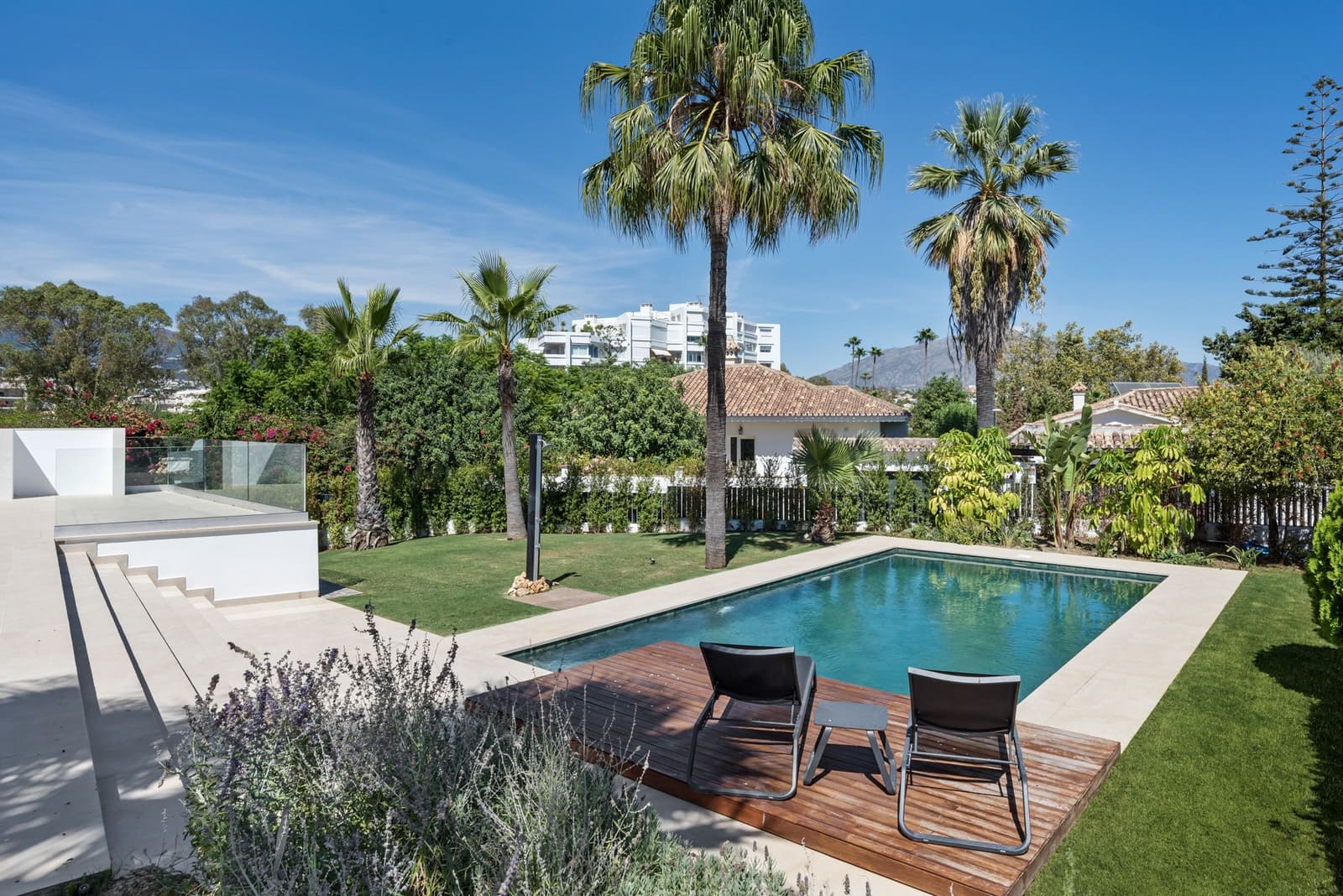 4 soveværelse Villa til salg i Marbella med swimmingpool garage - € 2.995.000 (Ref: 9845134)