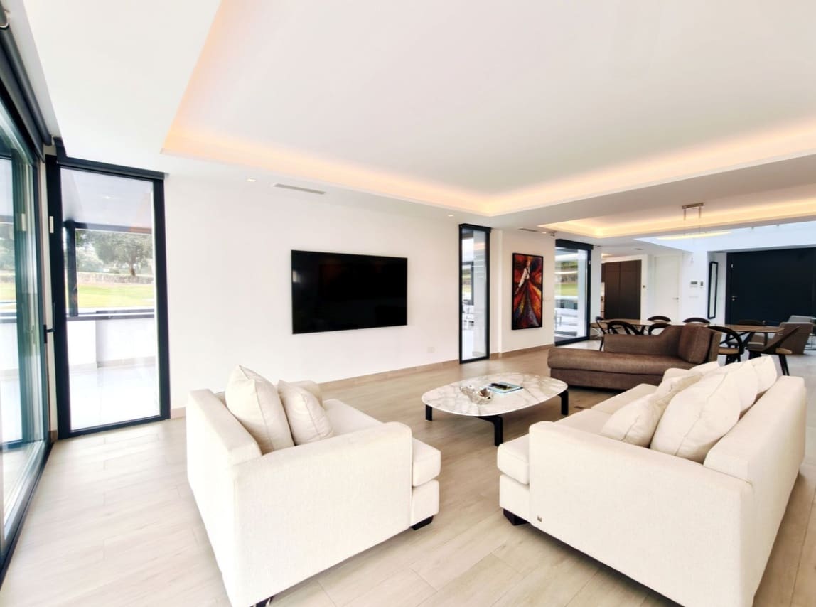 5 soveværelse Villa til salg i Sotogrande med swimmingpool garage - € 2.800.000 (Ref: 9845135)