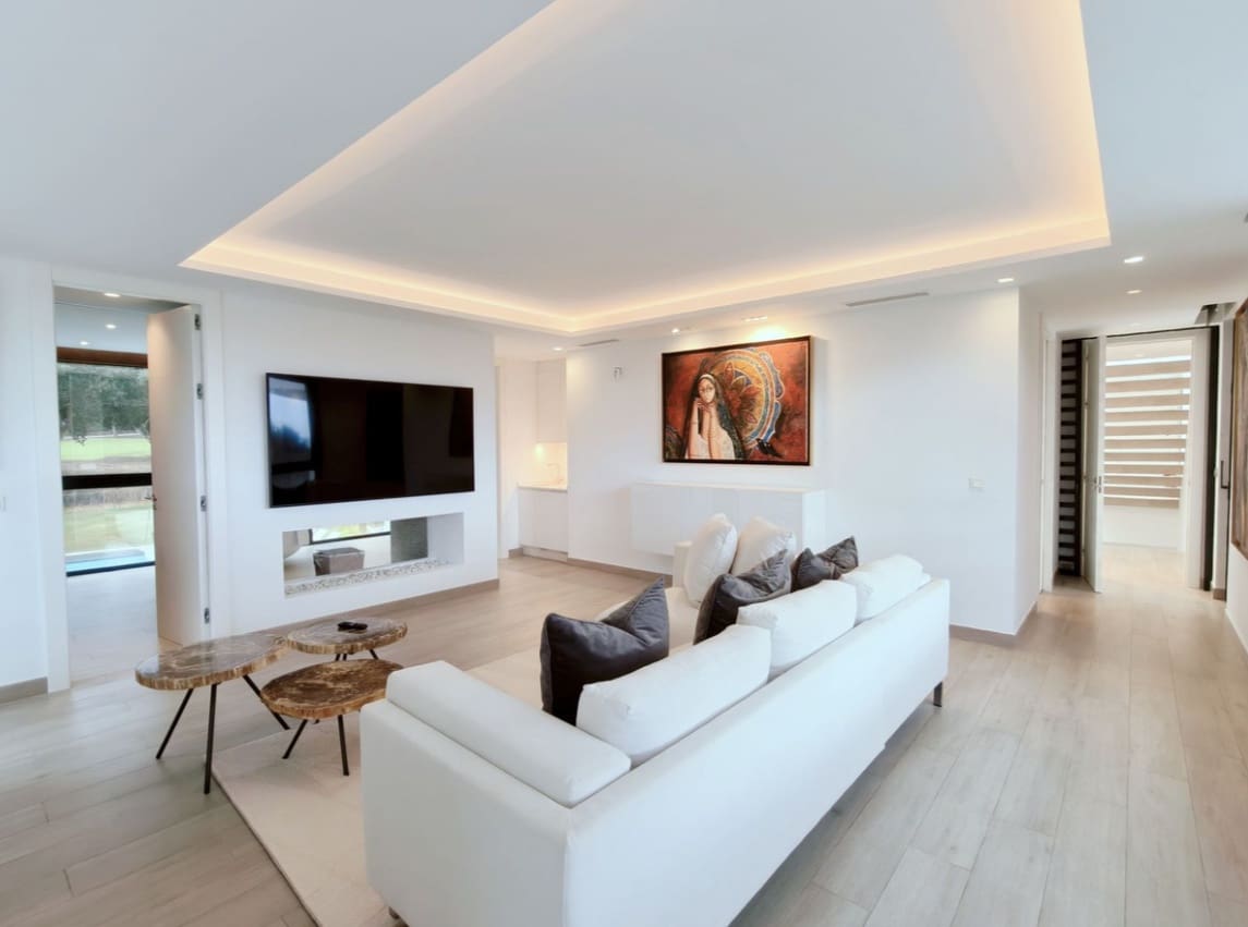 5 soveværelse Villa til salg i Sotogrande med swimmingpool garage - € 2.800.000 (Ref: 9845135)