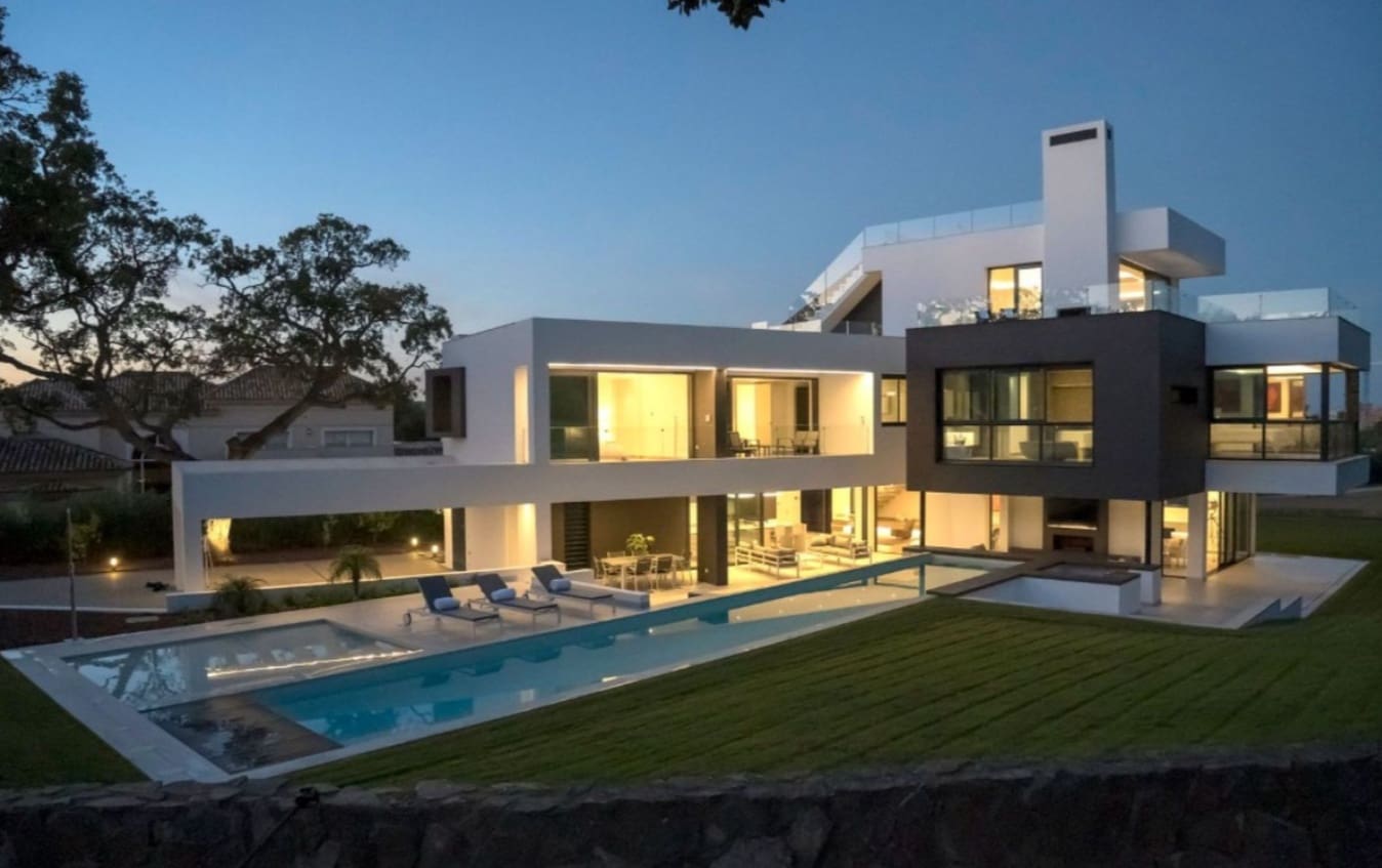5 soveværelse Villa til salg i Sotogrande med swimmingpool garage - € 2.800.000 (Ref: 9845135)