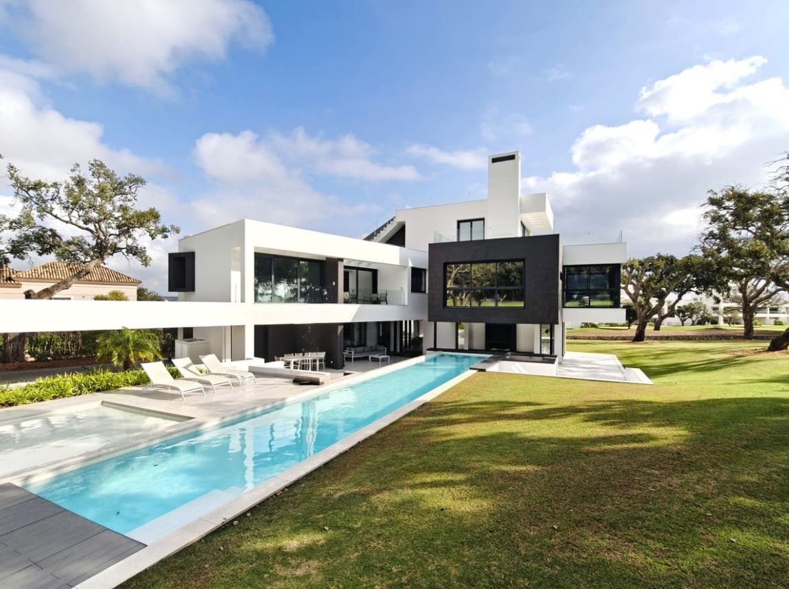 5 soveværelse Villa til salg i Sotogrande med swimmingpool garage - € 2.800.000 (Ref: 9845135)