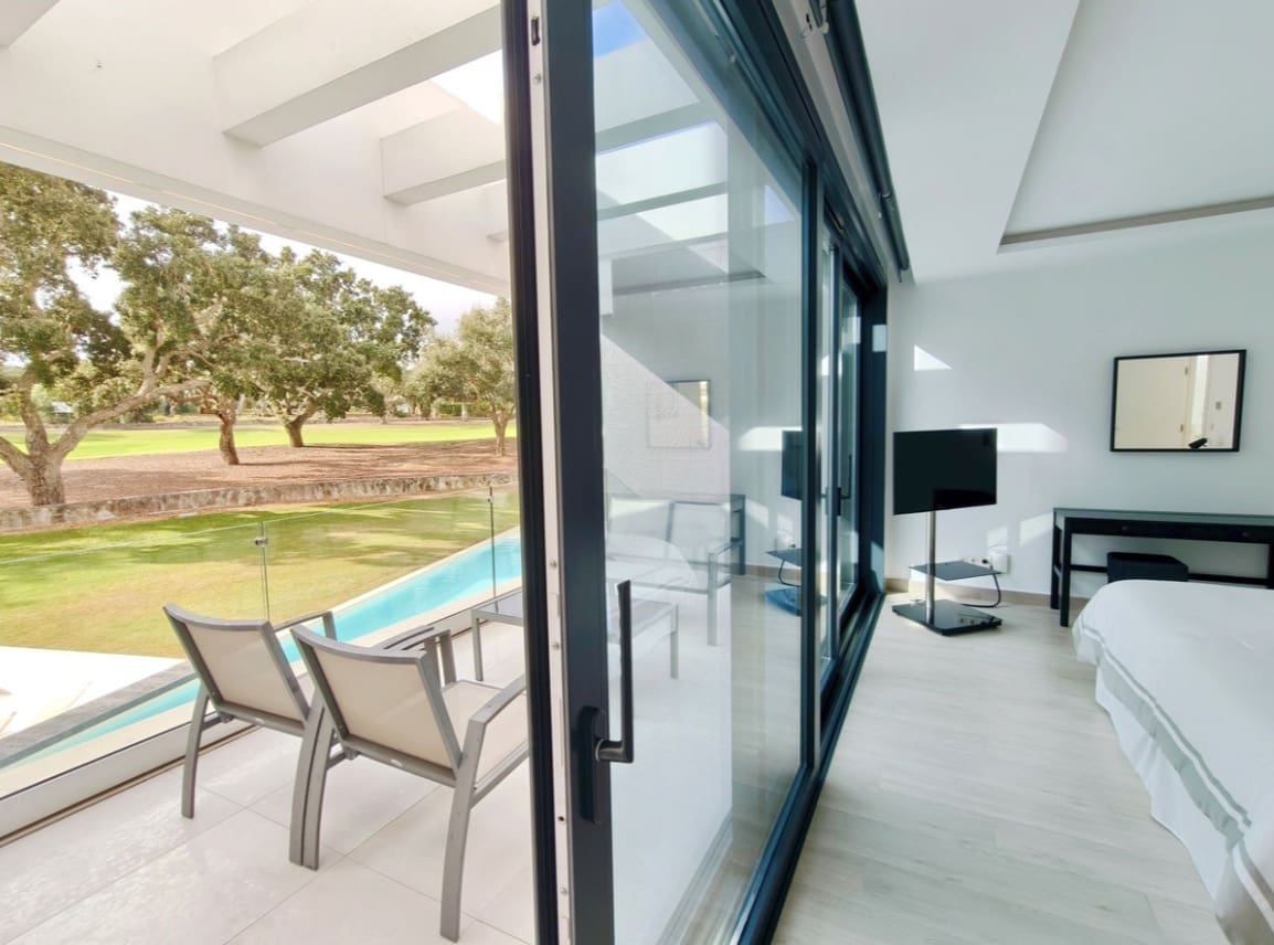 5 soveværelse Villa til salg i Sotogrande med swimmingpool garage - € 2.800.000 (Ref: 9845135)