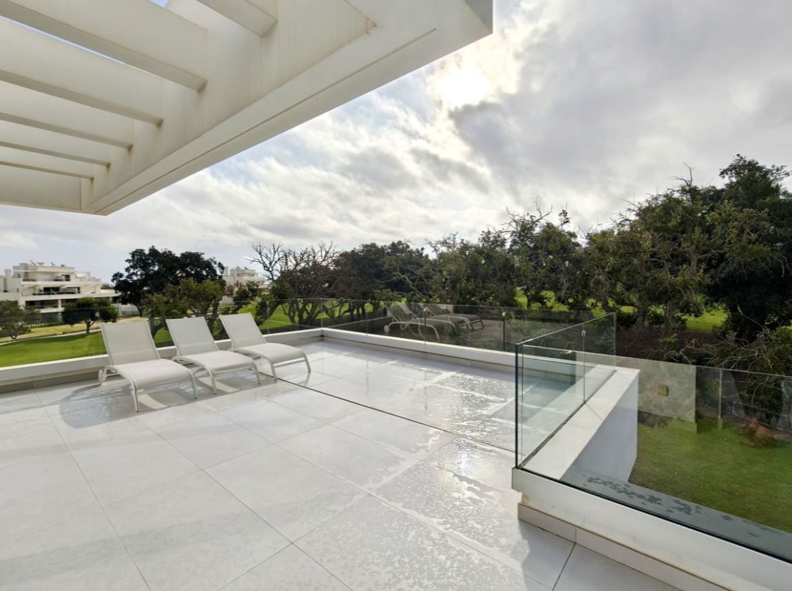 5 soveværelse Villa til salg i Sotogrande med swimmingpool garage - € 2.800.000 (Ref: 9845135)