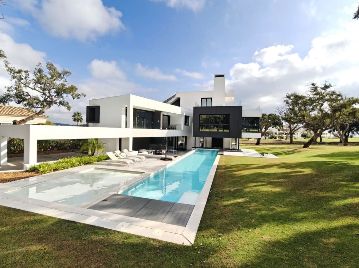 5 soveværelse Villa til salg i Sotogrande med swimmingpool garage - € 2.800.000 (Ref: 9845135)