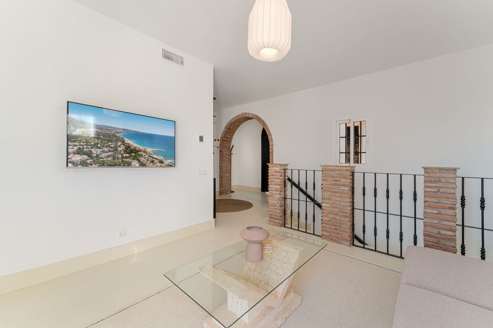 6 Zimmer Villa zu verkaufen in Marbella mit Pool Garage - 2.995.000 € (Ref: 9845136)