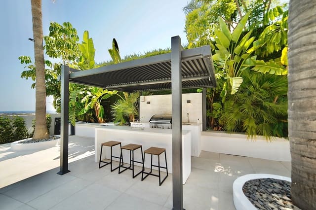 Chalet de 5 habitaciones en Benahavís en venta con piscina garaje - 2.995.000 € (Ref: 9845139)