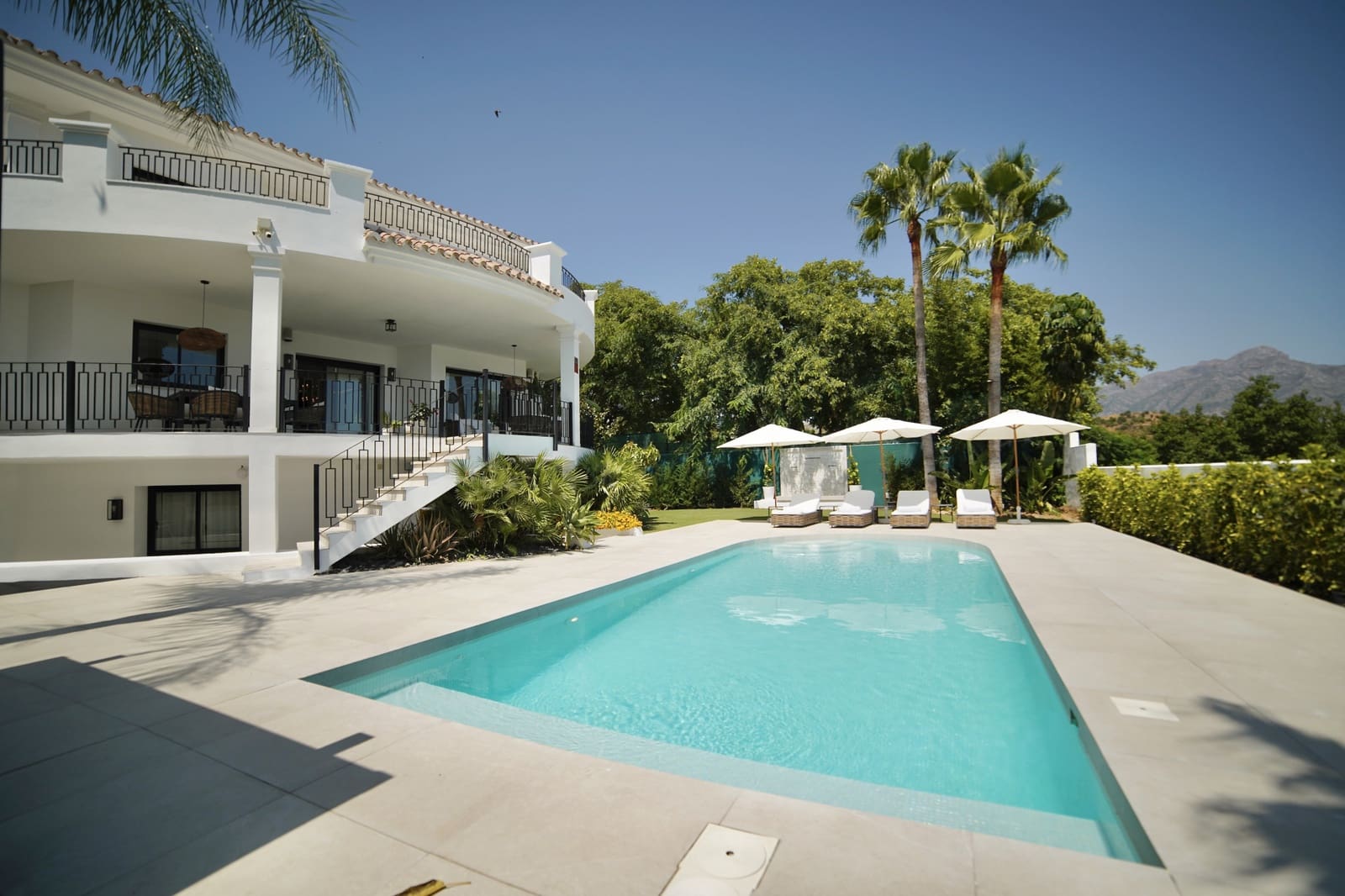5 chambre Villa/Maison à vendre à Benahavis avec piscine garage - 2 995 000 € (Ref: 9845139)