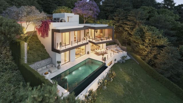 5 Zimmer Villa zu verkaufen in Málaga Stadt mit Pool Garage - 2.900.000 € (Ref: 9845141)