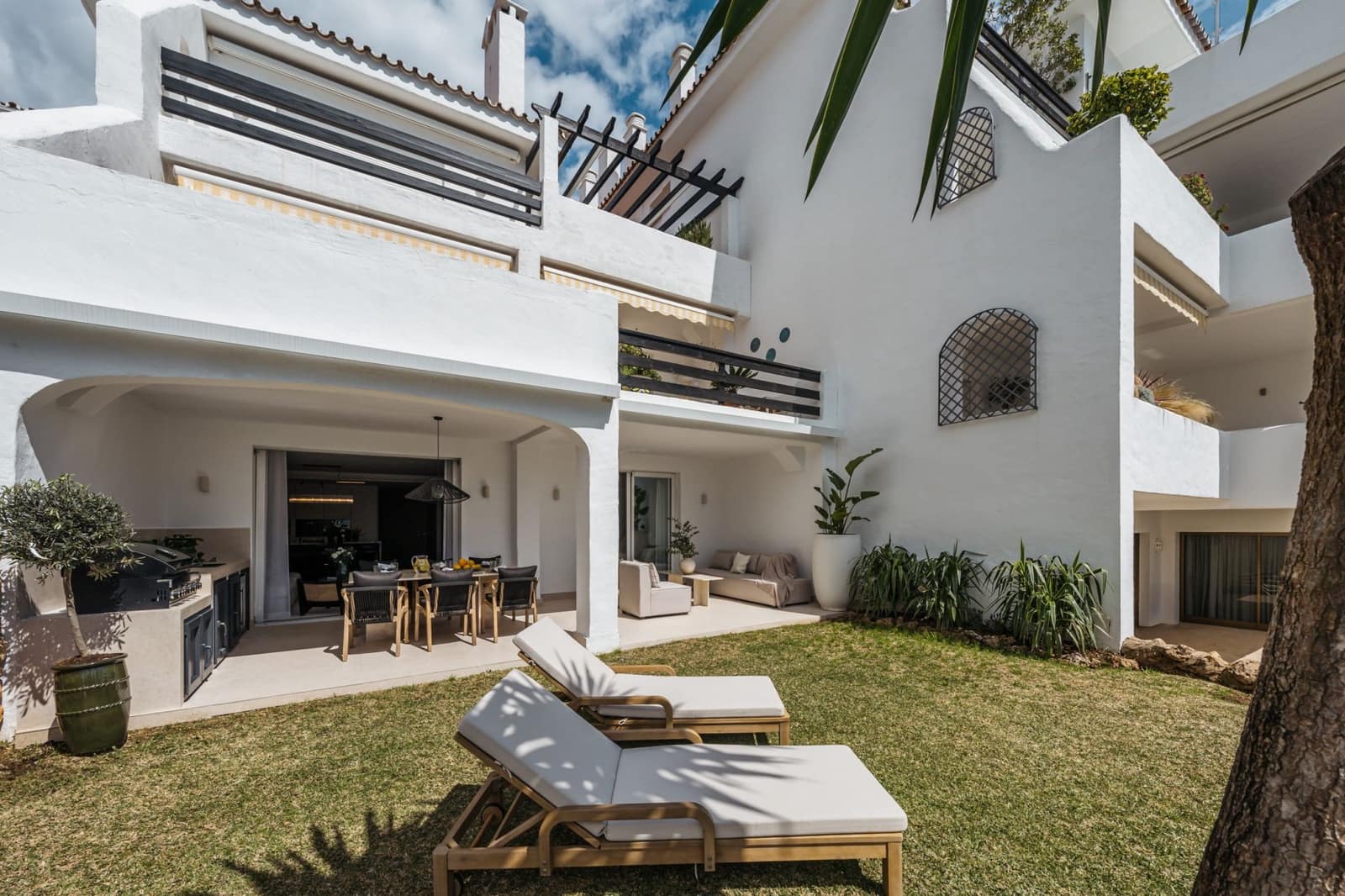 3 soveværelse Lejlighed til salg i Marbella med swimmingpool garage - € 2.750.000 (Ref: 9845154)