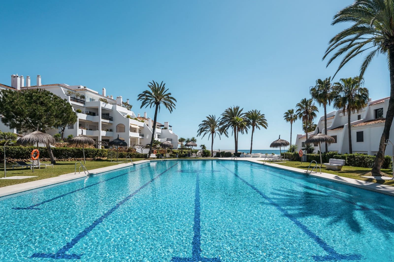 3 soveværelse Lejlighed til salg i Marbella med swimmingpool garage - € 2.750.000 (Ref: 9845154)