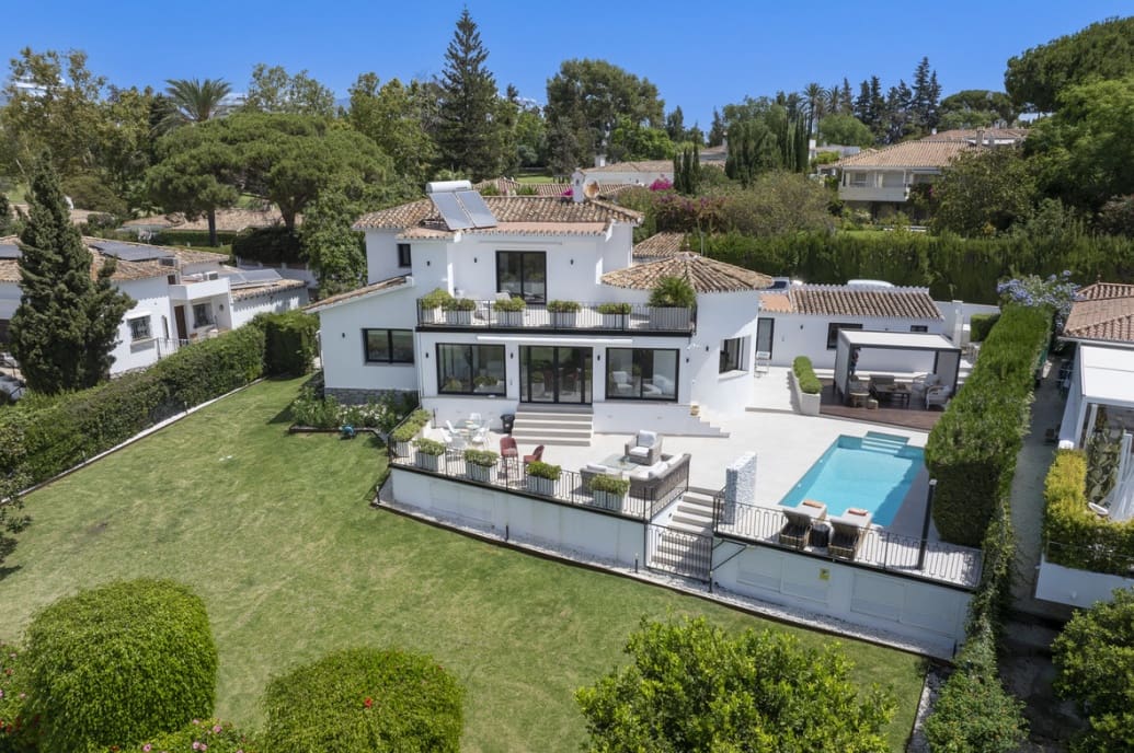 4 chambre Villa/Maison à vendre à Marbella avec piscine garage - 2 395 000 € (Ref: 9845155)