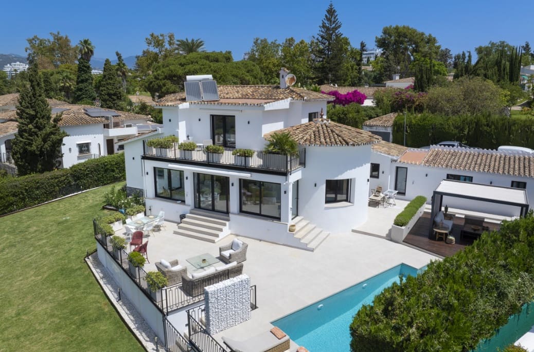 4 chambre Villa/Maison à vendre à Marbella avec piscine garage - 2 395 000 € (Ref: 9845155)