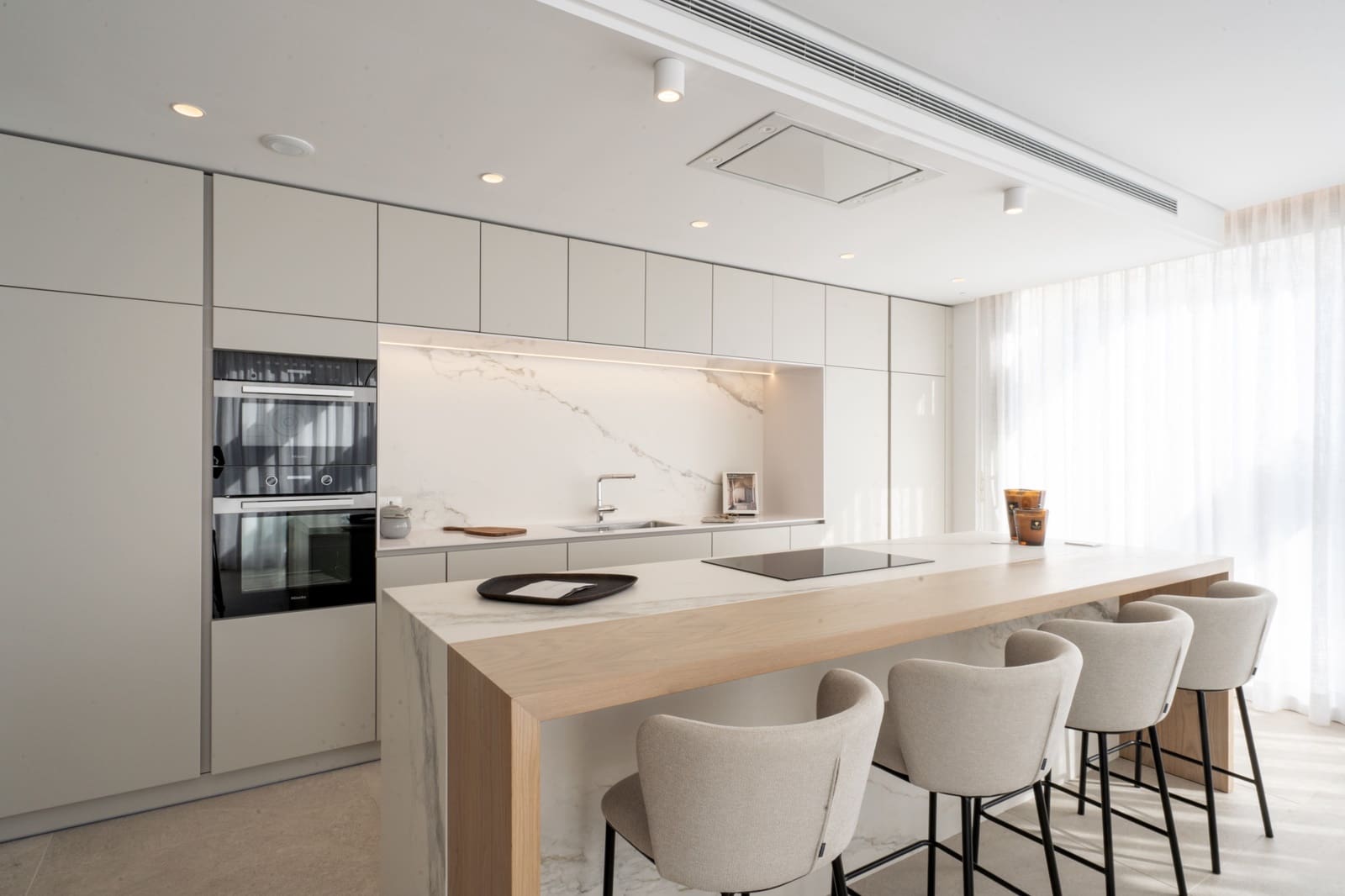 4 slaapkamer Penthouse te koop in Marbella met zwembad garage - € 2.945.000 (Ref: 9845160)