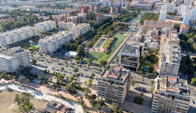 3 bedroom Apartment for sale in Carretera de Cadiz, Málaga city with pool garage - € 980,000 (Ref: 9845168)