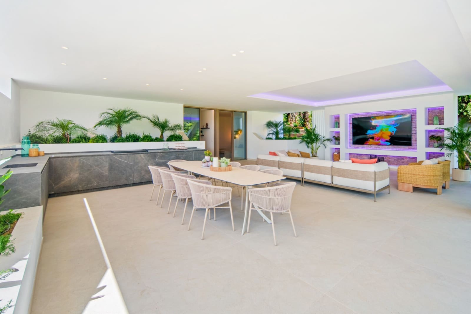 5 bedroom Villa for sale in Marbella with pool garage - € 11,750,000 (Ref: 9855118)